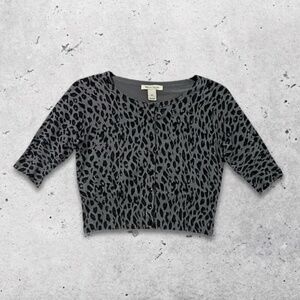 White House‎ Black Market Cardigan Crop Button Animal Print Silk Gray/Blue W S